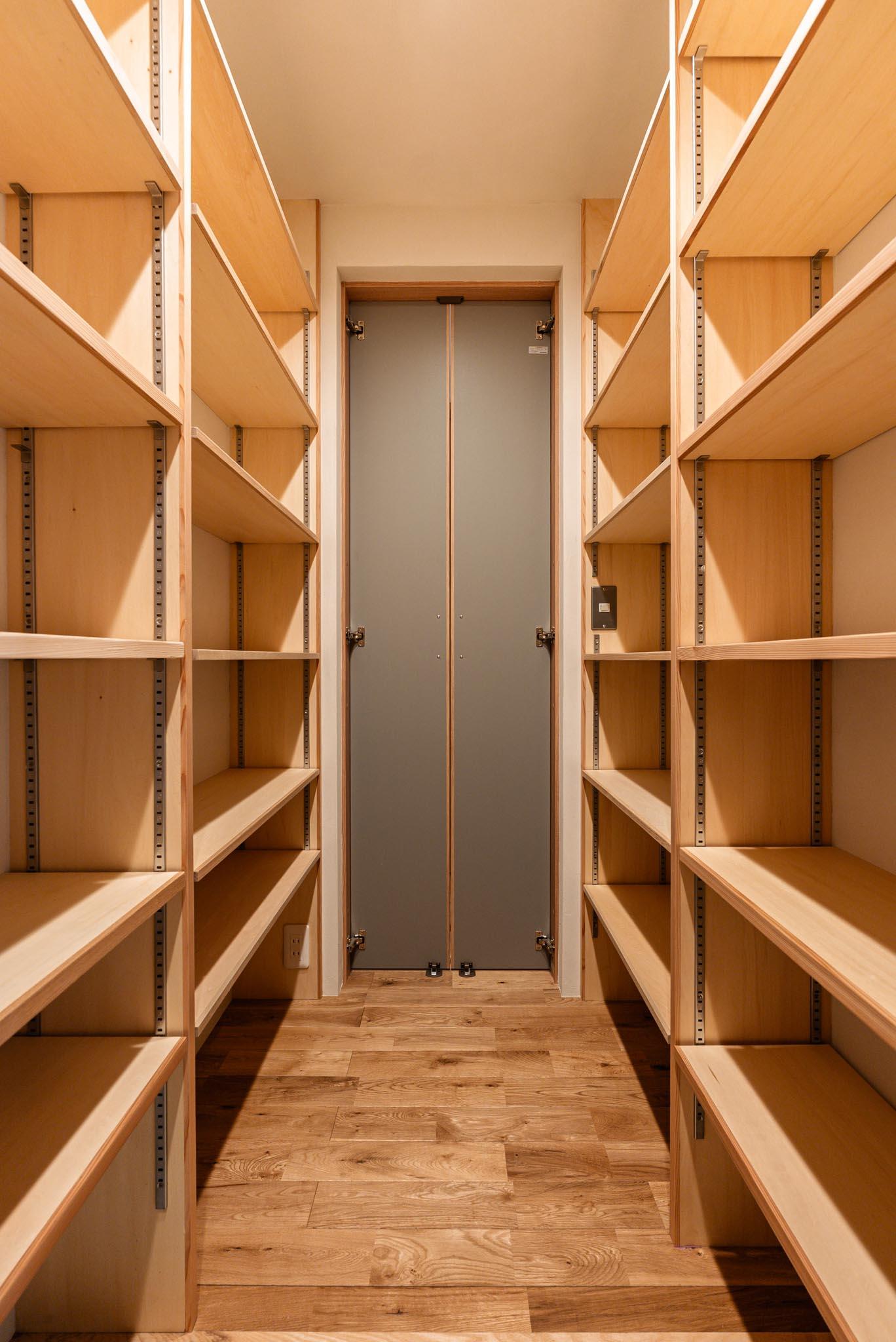 埼玉県所沢市上安松の賃貸物件/A-2：シューズインクローゼット