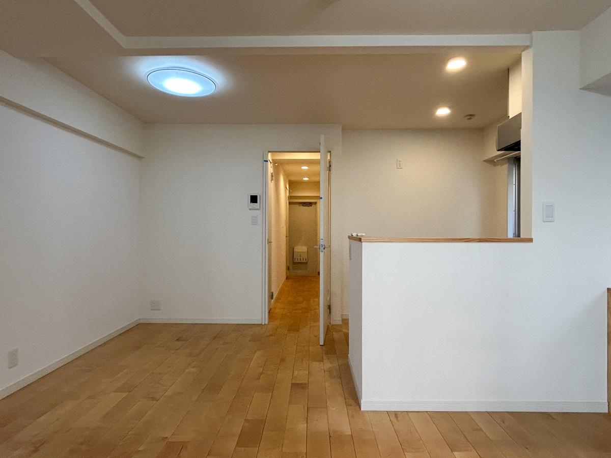 世田谷区太子堂の賃貸物件/リビング別角度から