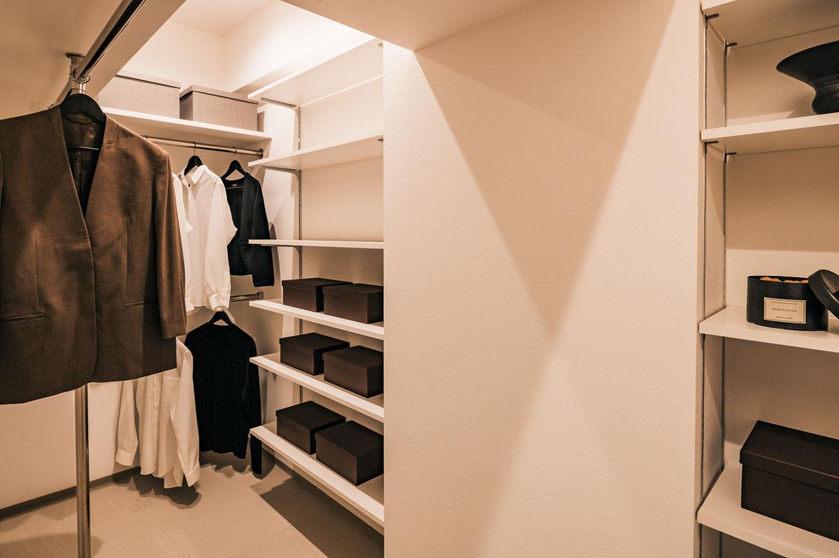 渋谷区代々木の売買物件/大容量のウォークインクローゼット