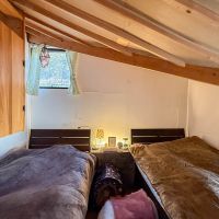 八王子市七国の売買物件/セミダブルのベッドを2つ並べられる広さ