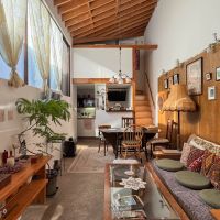 八王子市七国の売買物件/屋根まで吹き抜けた空間が気持ちいい