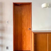 目黒区駒場の賃貸物件/玄関横に納戸