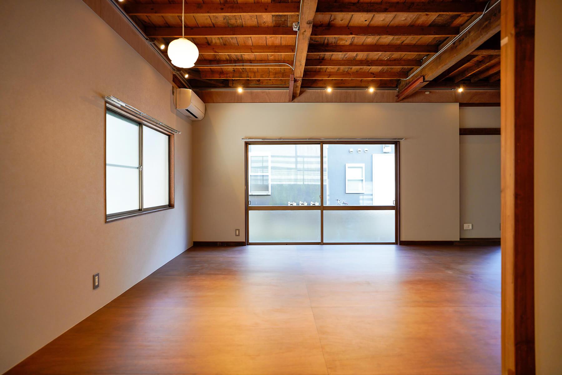 中野区上高田の賃貸物件/写真手前左側にダイニングテーブルを置くのを想定しています