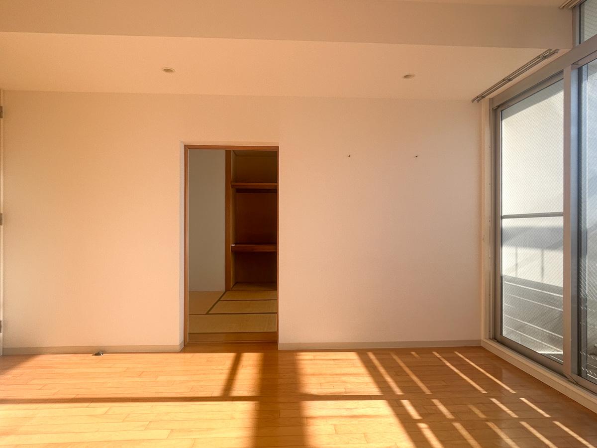 目黒区中央町の賃貸物件/リビング別角度から