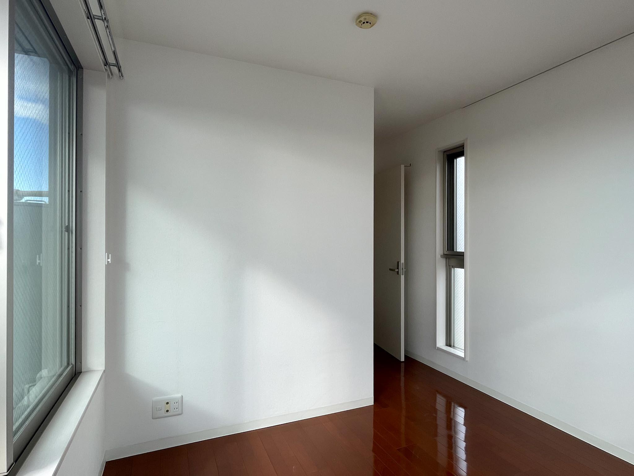 世田谷区太子堂の賃貸物件/上階：北に向かって。収納はありません