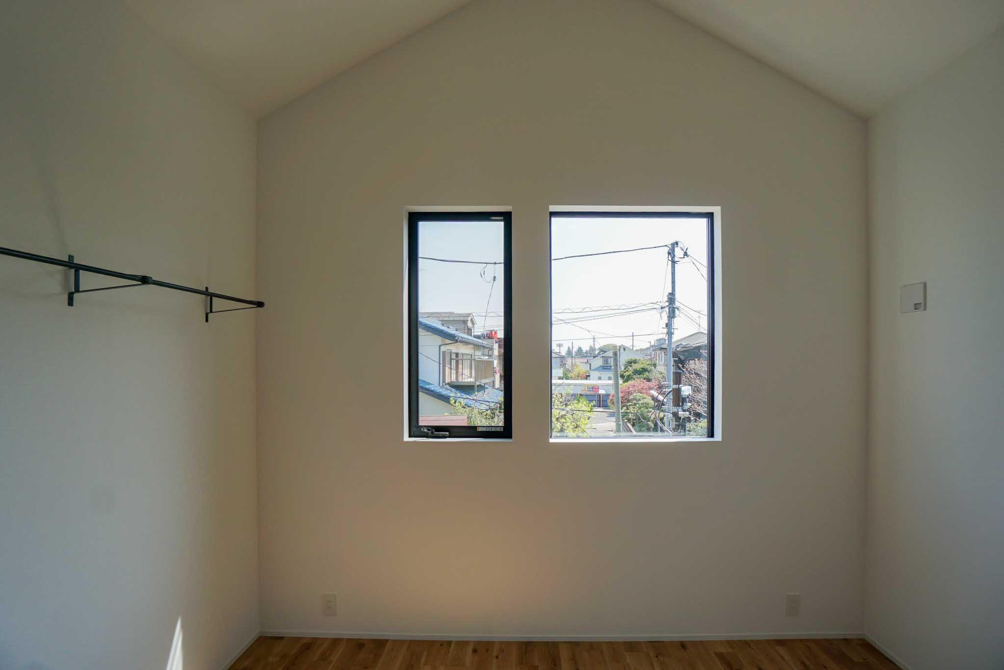 埼玉県川越市郭町の賃貸物件/ROOM3：こぢんまりとしていますが、天井はしっかり高い