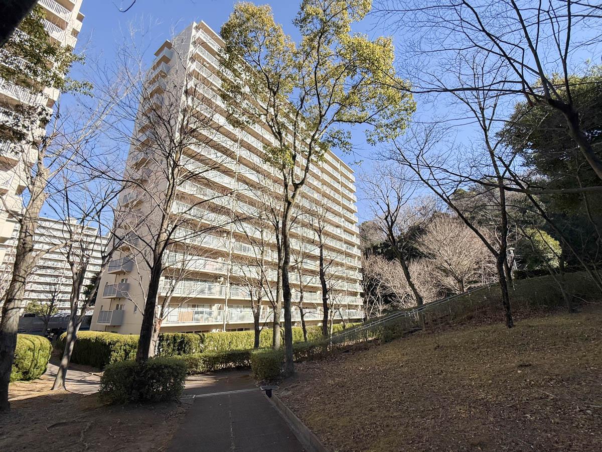 町田市山崎町の売買物件/今回のお部屋があるF棟の外観