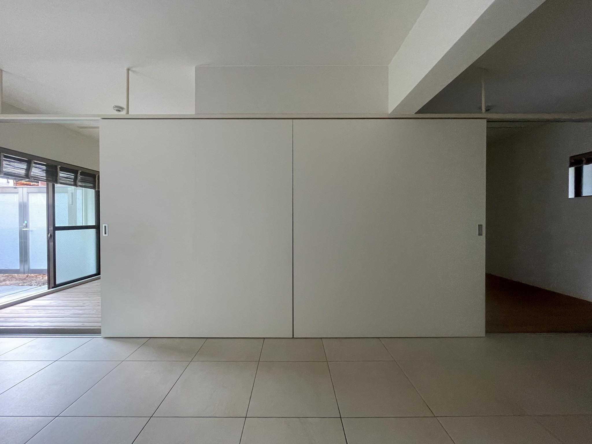 杉並区浜田山の賃貸物件/大きな引き戸を駆使して、空間を分けたり繋げたり