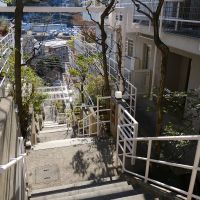 川崎市麻生区高石の売買物件/エレベーターがないため、階段で4階まで