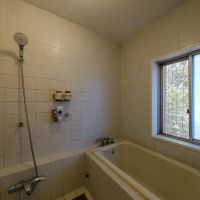 川崎市麻生区高石の売買物件/浴室も分譲時のものがまだ残っています