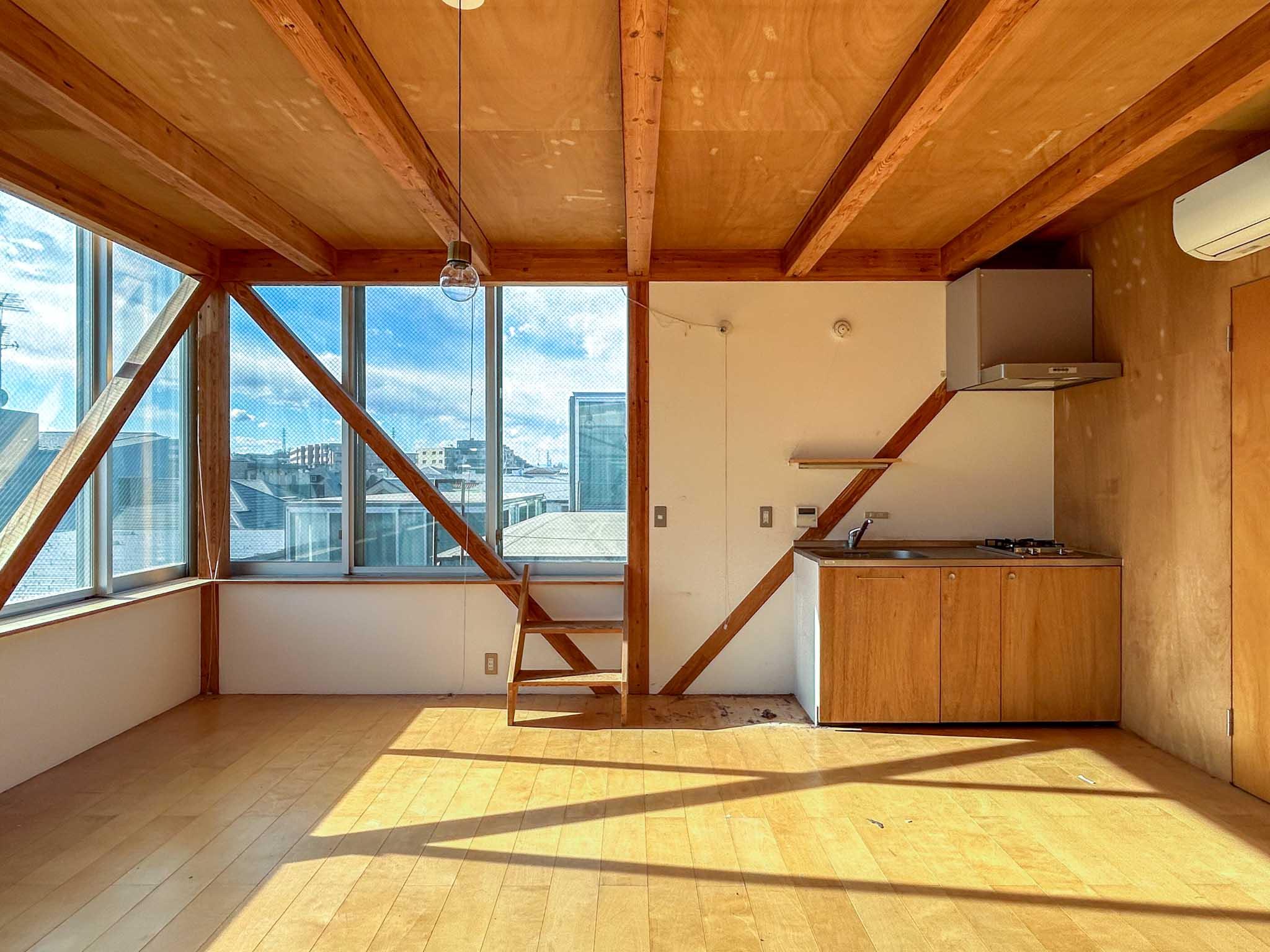 川崎市高津区溝口の賃貸物件/キッチン側をみる