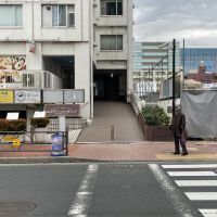 大田区山王の賃貸物件/アプローチのご説明です。右下の入り口から入っていきます