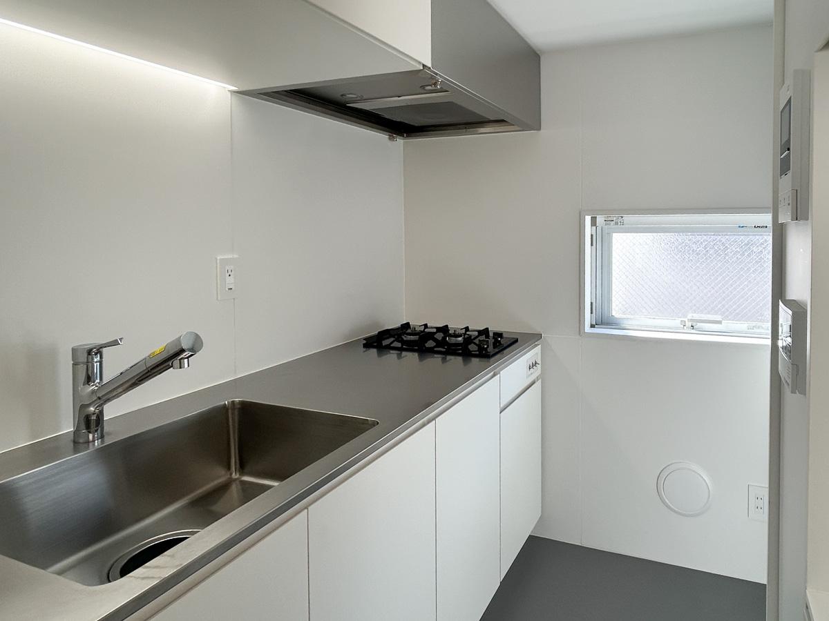 目黒区青葉台の賃貸物件/キッチン。2口ガスコンロです。