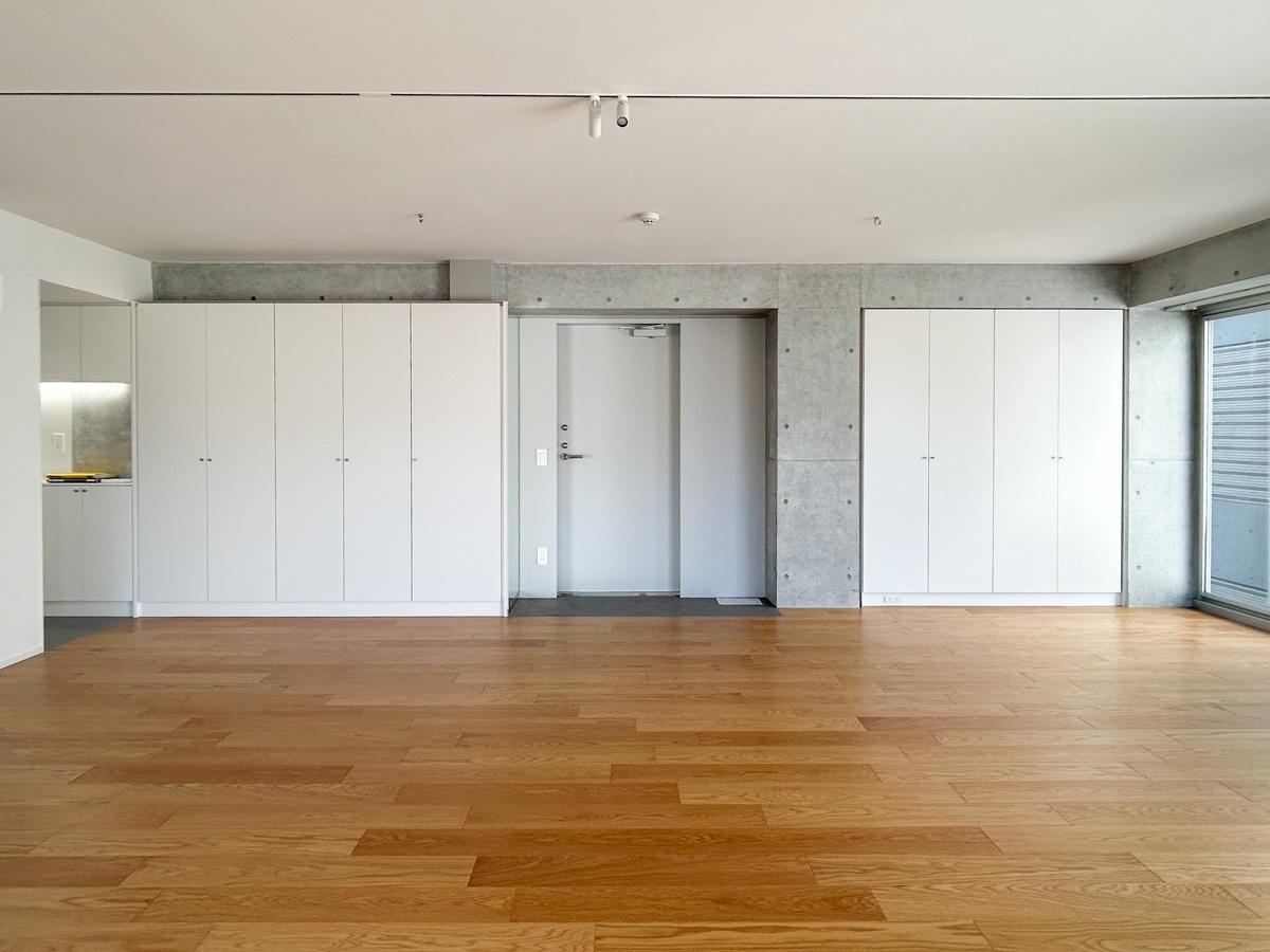 目黒区青葉台の賃貸物件/収納棚もたくさん