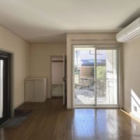 世田谷区宮坂の賃貸物件/左に玄関、奥に和室、坪庭はここから出入りを