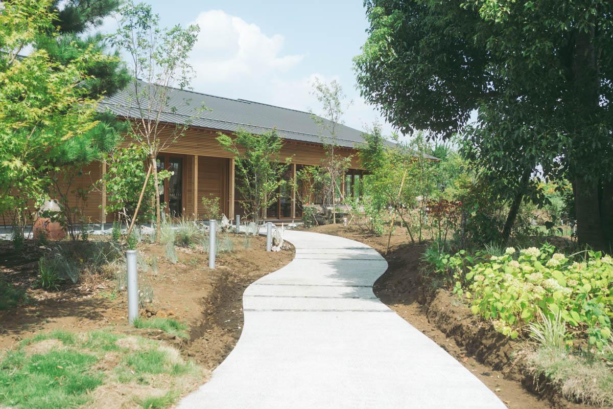 東京都東久留米市南町の売買物件/タネニハガーデンの中にあるレストラン「フェリーチェ」。