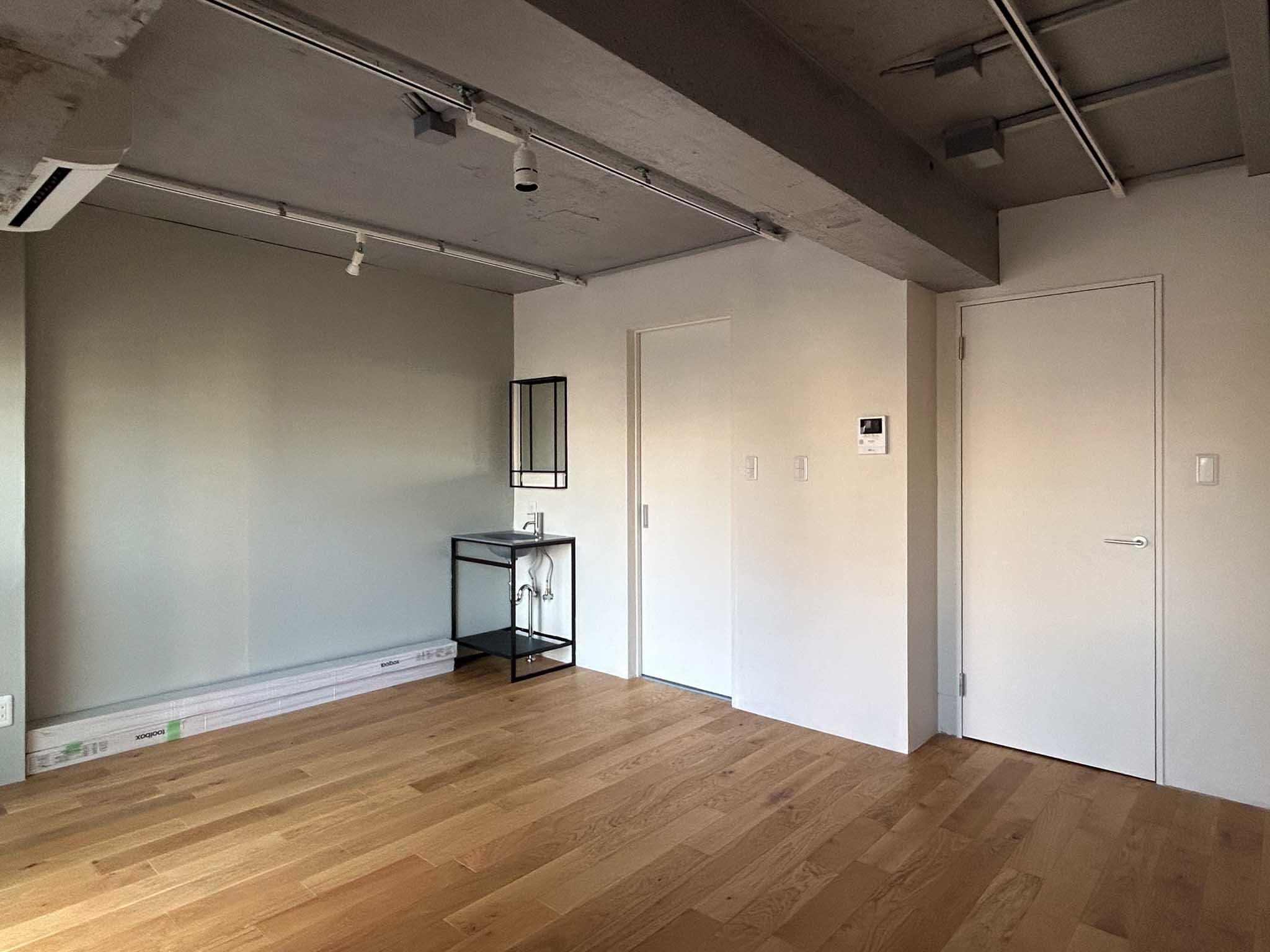 世田谷区新町の賃貸物件/玄関側に水回りがまとまっています