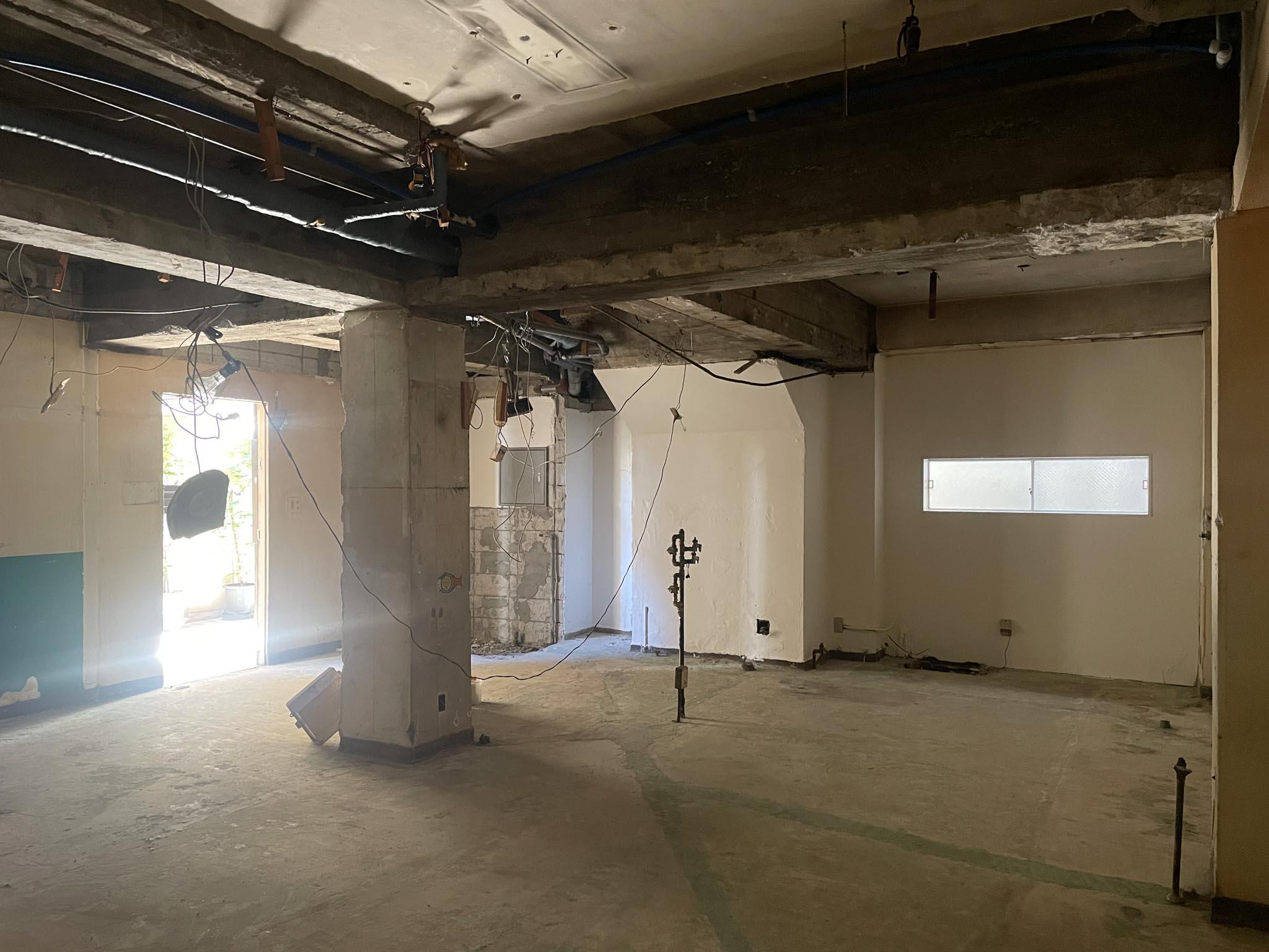 中野区東中野の賃貸物件/奥のほうにも出入り口があります