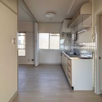 横浜市青葉区青葉台の賃貸物件/キッチンの横に洋室があります