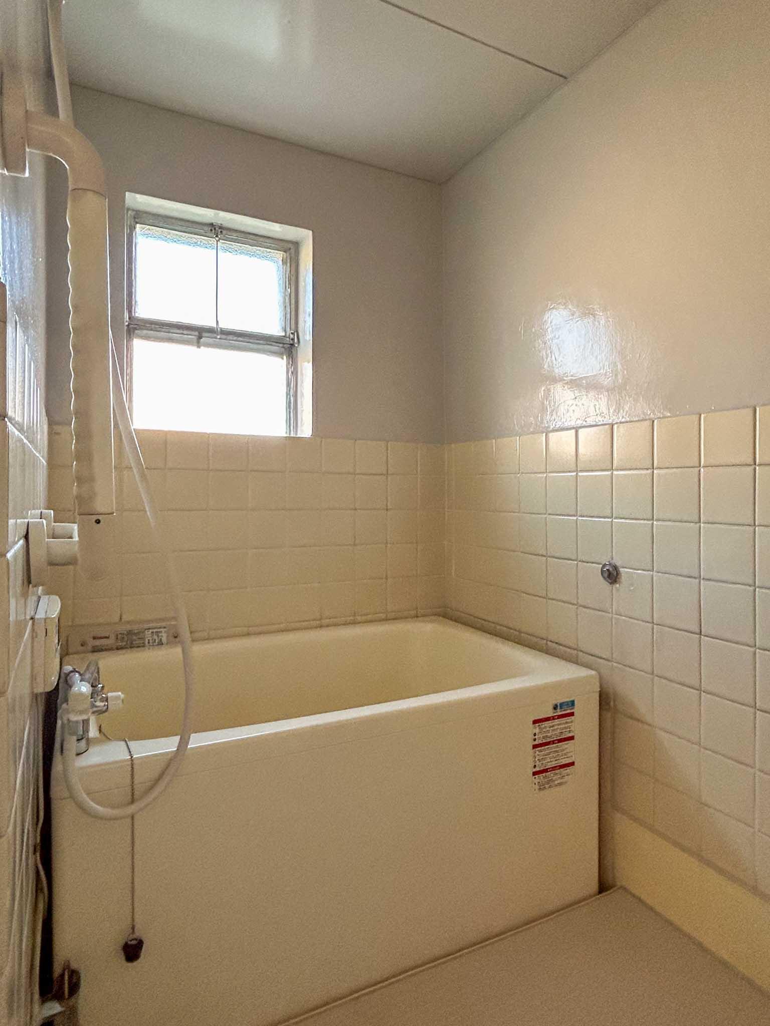 横浜市青葉区青葉台の賃貸物件/浴室。追いだき機能付き