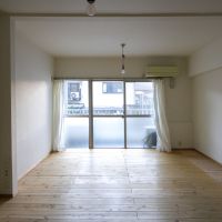 渋谷区本町の賃貸物件/東向きに大きな窓