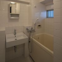 渋谷区本町の賃貸物件/洗面所と浴室が一緒になっています