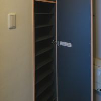 渋谷区本町の賃貸物件/玄関の靴棚