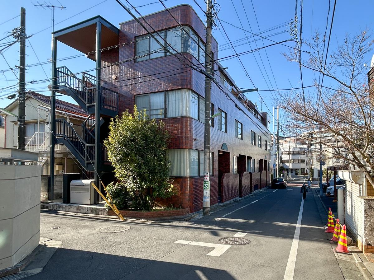 世田谷区弦巻の賃貸物件/マンション外観