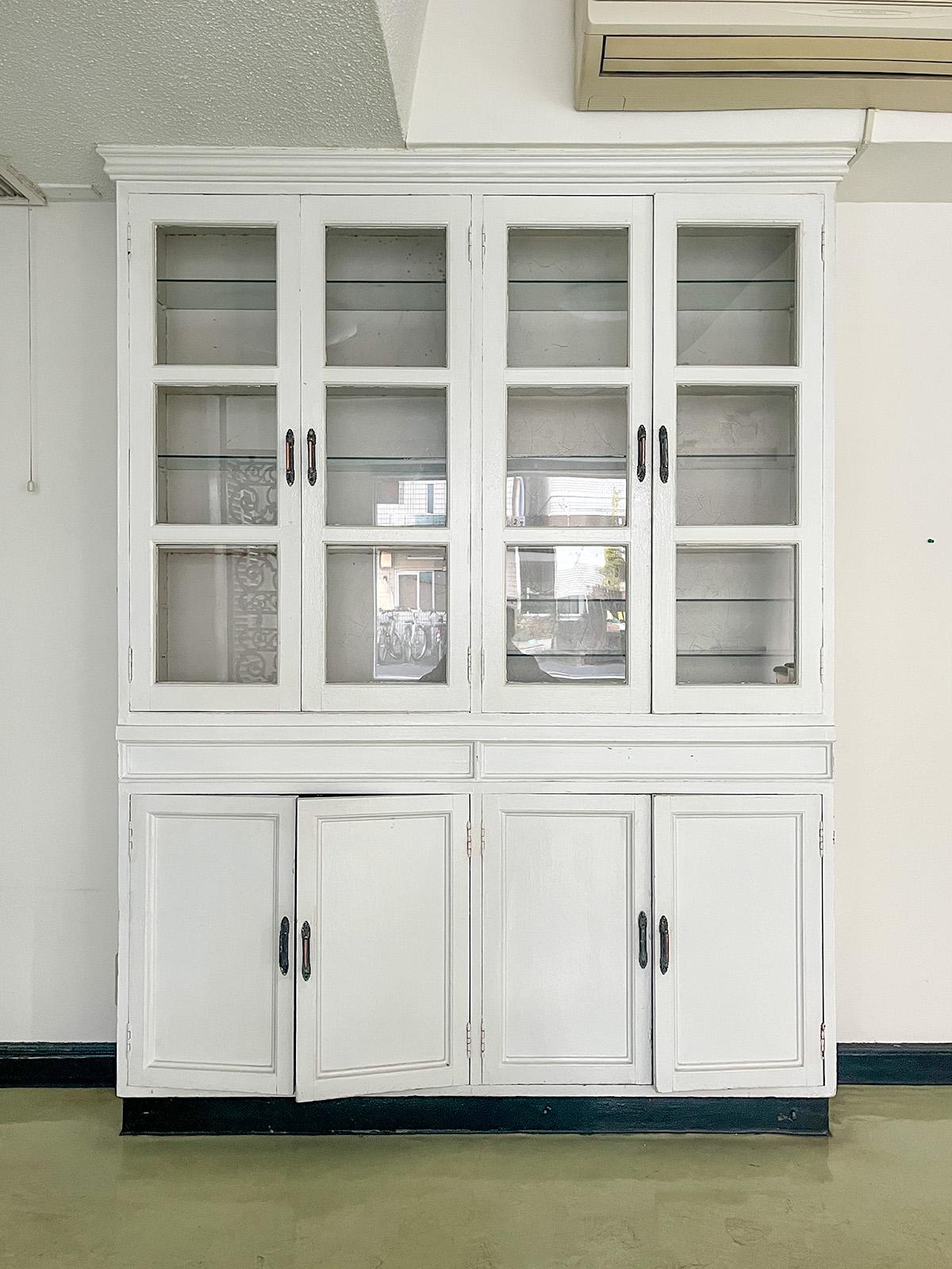 武蔵野市吉祥寺北町の賃貸物件/クラシカルな棚