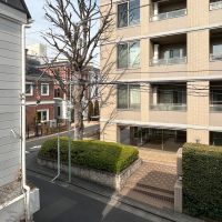 品川区上大崎の賃貸物件/眺望。周囲は落ち着いた住宅街です