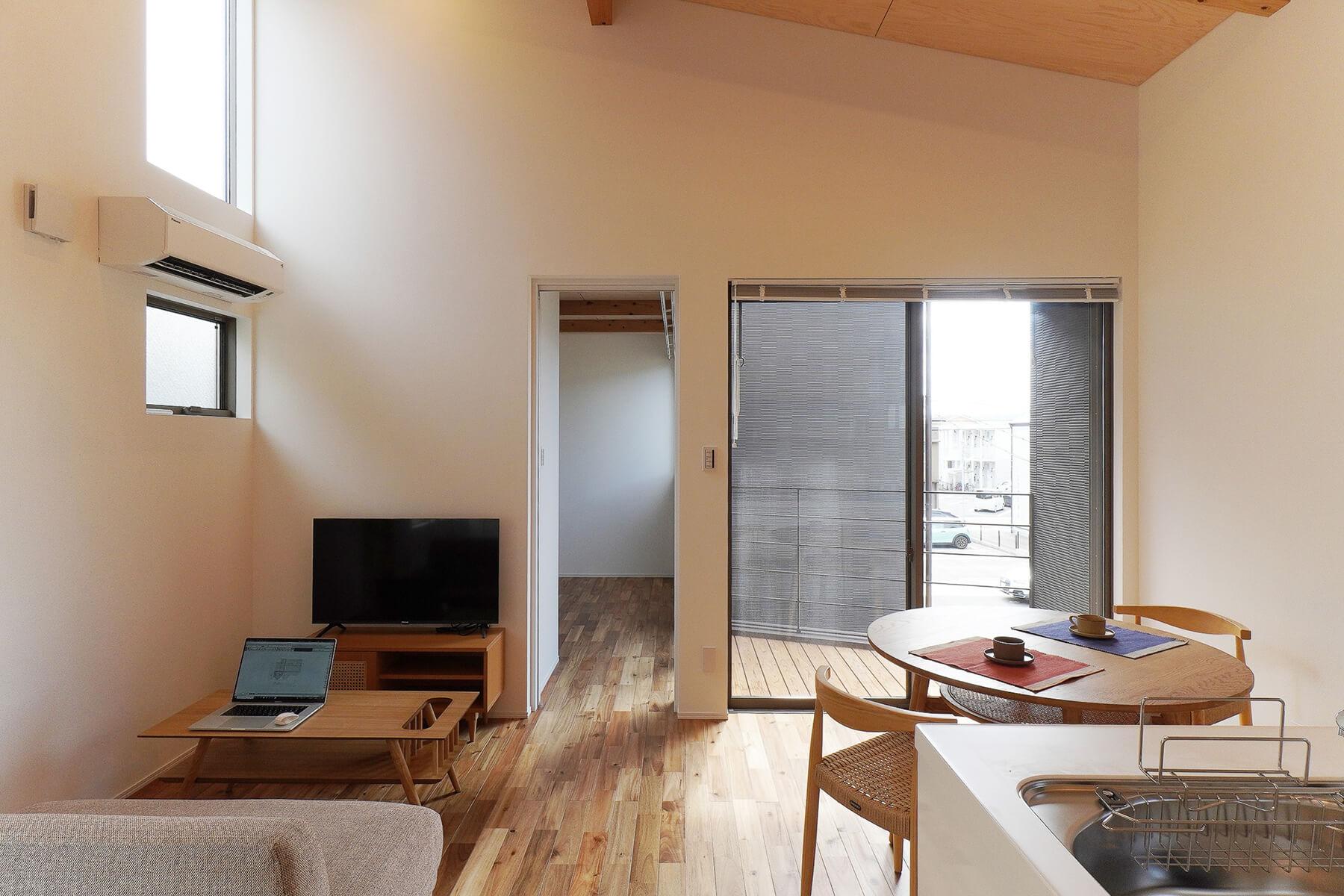 静岡県三島市西本町の賃貸物件/B棟：LDK