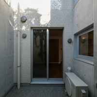 目黒区祐天寺の賃貸物件/広めのドライエリア