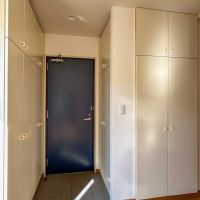 目黒区柿の木坂の賃貸物件/玄関周りにも収納がたくさん