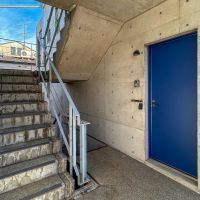 目黒区柿の木坂の賃貸物件/共用階段