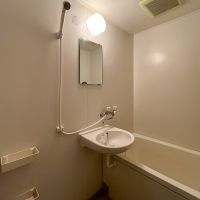 渋谷区本町の賃貸物件/浴室