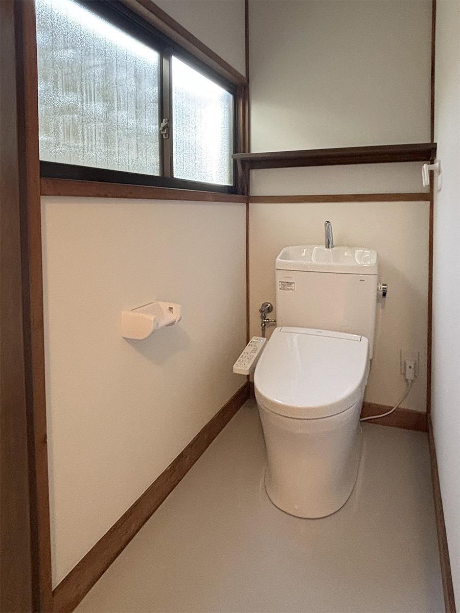 荒川区東尾久の賃貸物件/2階トイレ