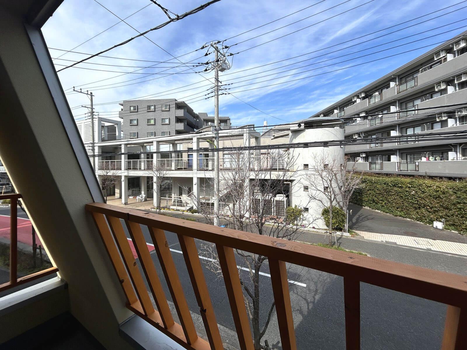 世田谷区船橋の賃貸物件/A：この区画だけに付いているバルコニー