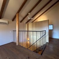 大田区大森中の賃貸物件/奥のほうに小窓付きのコンパクトなスペース