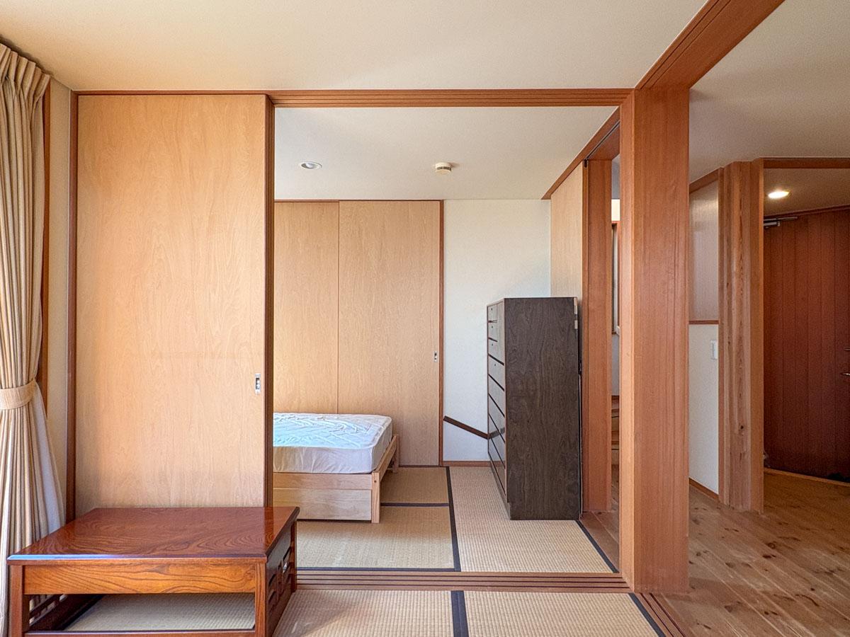 東村山市青葉町の売買物件/1階　いっそ和室をぶち抜いて、大きなLDKにしてしまうのもアリかも