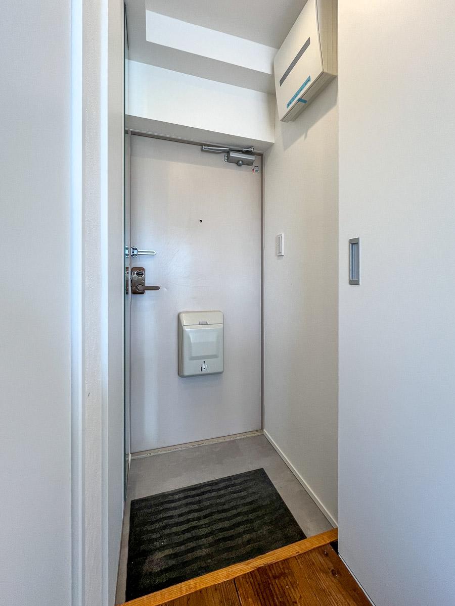 目黒区東山の賃貸物件/玄関