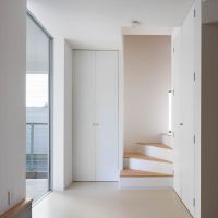 東京都昭島市東町の売買物件/1階にはシューズクロークの他にも収納スペースが2ヶ所