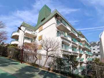 港区赤坂の賃貸物件/緑に浸る、赤坂