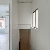 台東区根岸の賃貸物件/階段