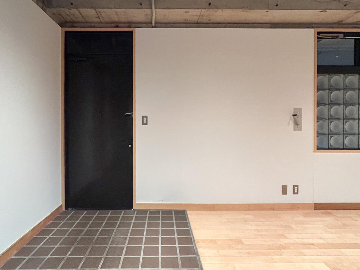 渋谷区代々木の賃貸物件/玄関と床がフラットにつながっています
