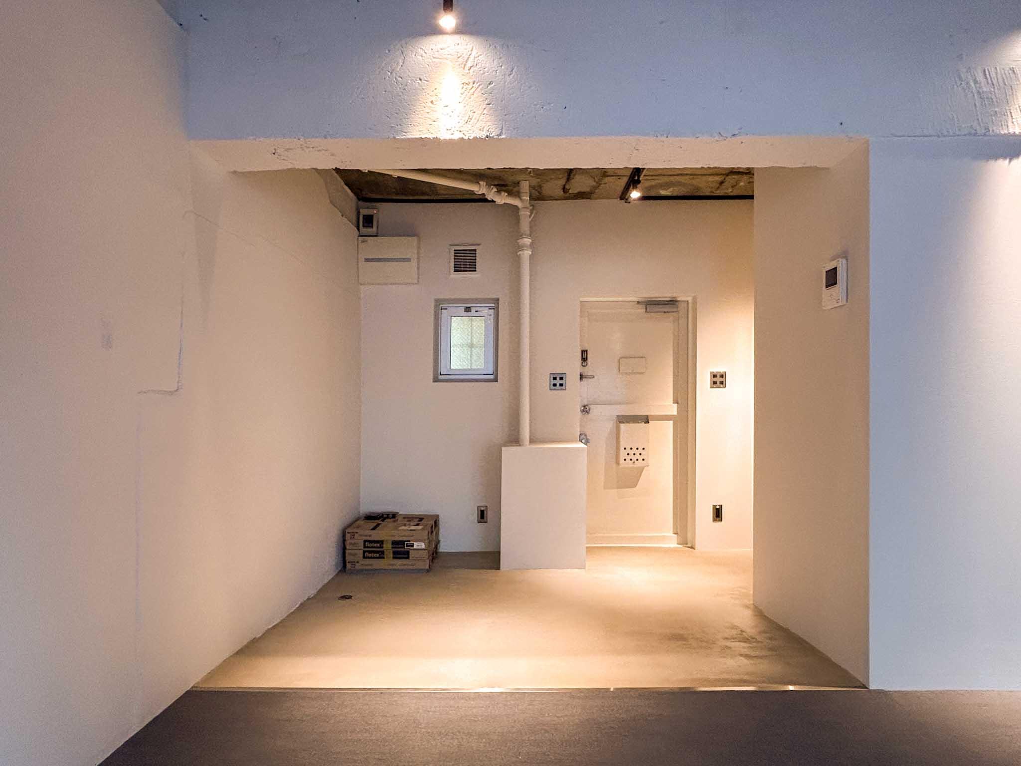 渋谷区神宮前の賃貸物件/床が濡れやすいトイレや手洗い場は、土間スペースにまとまっています