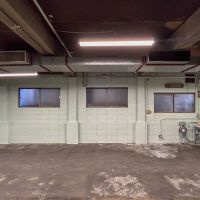 新宿区赤城下町の賃貸物件/壁面はコンクリートブロック