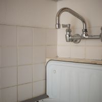 渋谷区代々木の賃貸物件/洗面台。レトロなデザイン