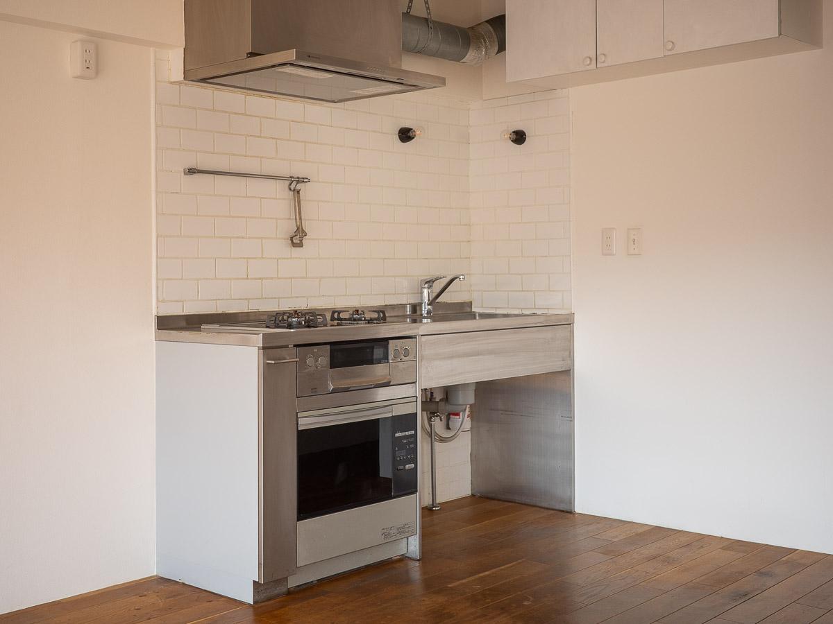 渋谷区代々木の賃貸物件/オーブン付きのキッチン