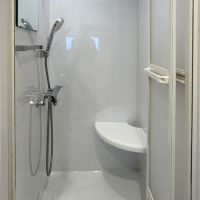 目黒区大岡山の賃貸物件/シャワールーム。浴槽はありません。