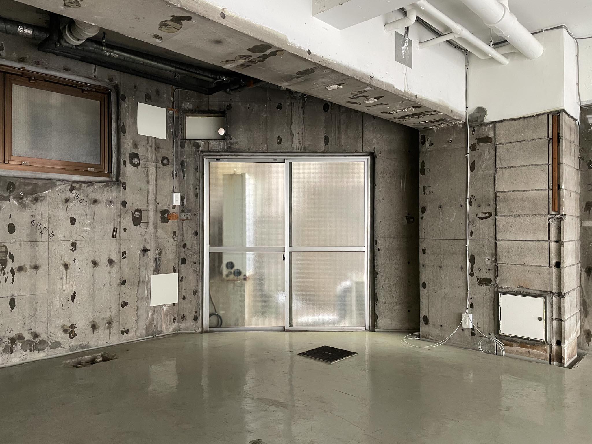 杉並区上荻の賃貸物件/北西側の角にちょっとした外のスペースがあります